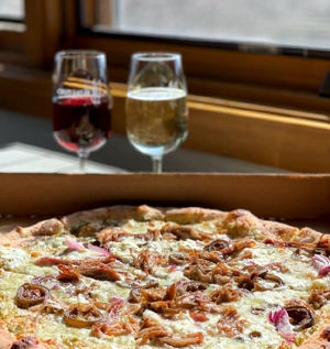 Yummy Pizza & Wine